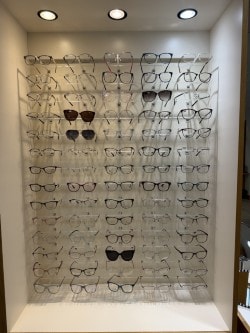Eyeglass frames display wall